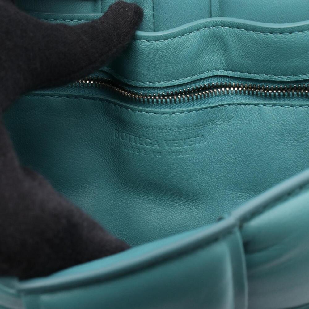 BOTTEGA VENETA Blue Leather Intrecciato Shoulder Bag - Picture 4 of 8